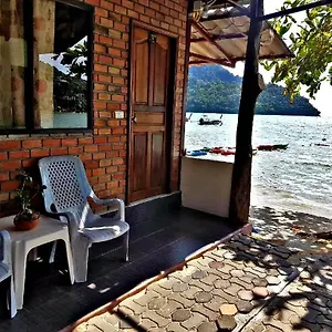  Maison d'hôtes Dalum Beachhouse